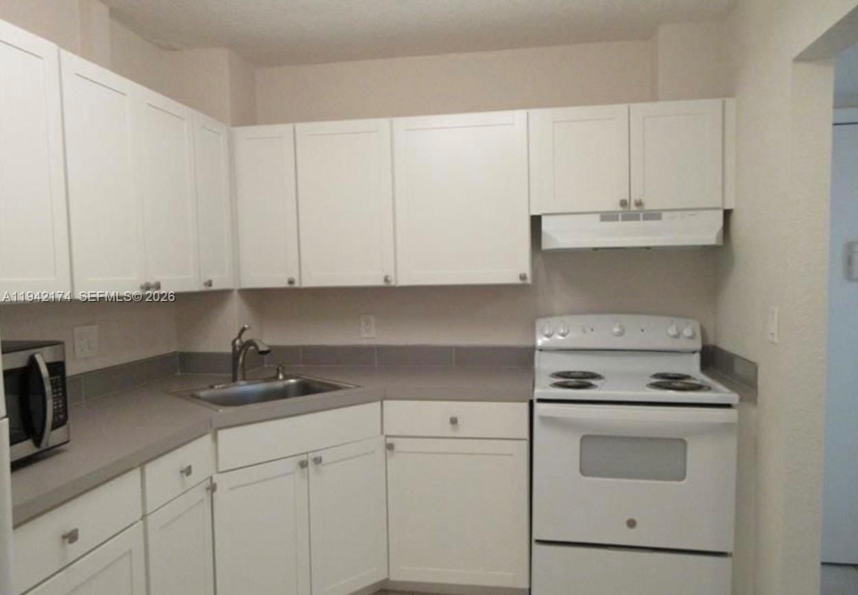 10751 Royal Palm Boulevard 17 — photo 5