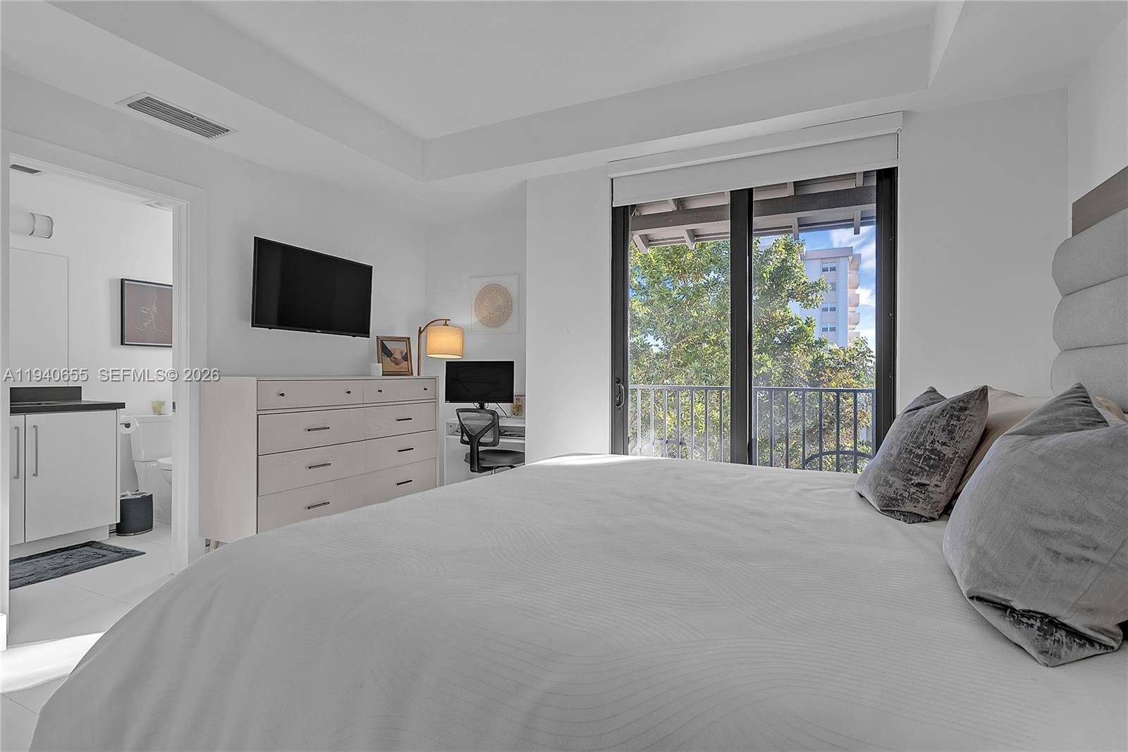 1405 Galiano Street 4, Coral Gables, FL 33134 photo 14