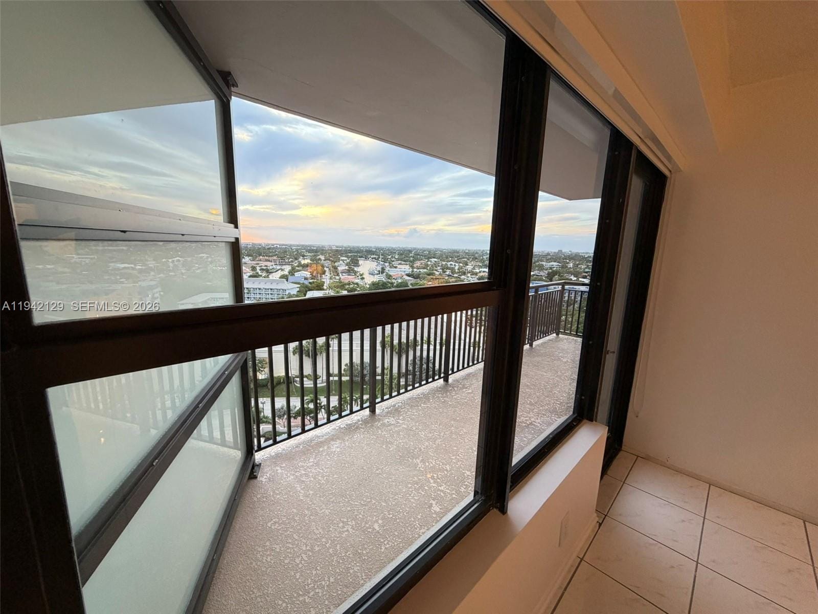 3800 Galt Ocean Drive 1414, Fort Lauderdale, FL 33308 photo 23