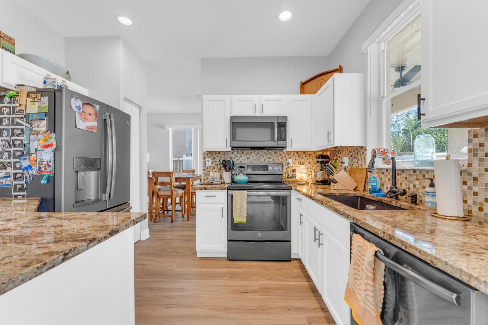 6161 Savannah Way — photo 10