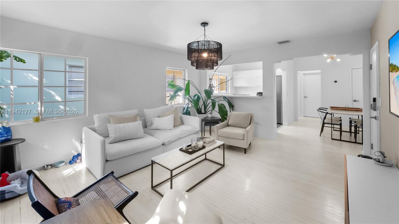 645 Michigan Avenue A — photo 4