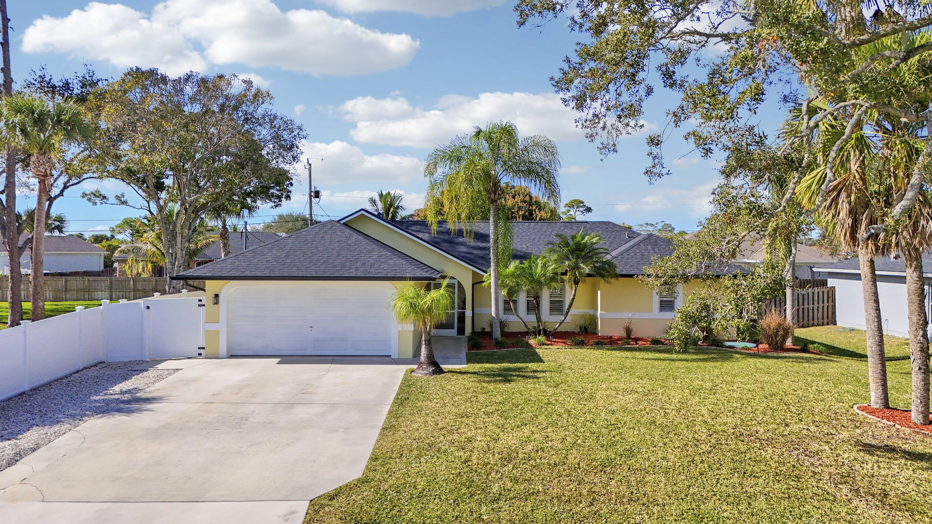 2374 SW Chateau Terrace, Port St. Lucie, FL 34953, Port St Lucie