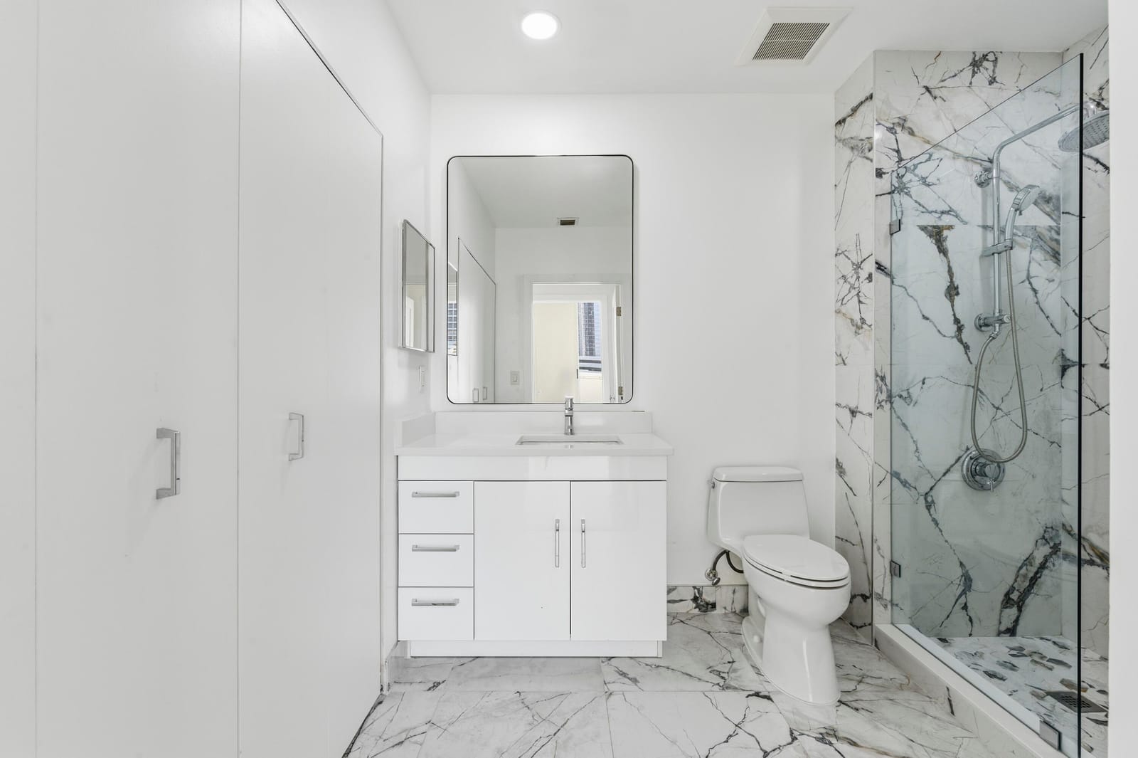 255 Evernia Street 311 — photo 12