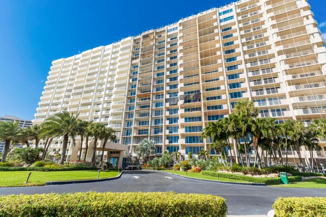 4301 N Ocean Boulevard 1002, Boca Raton, FL 33431