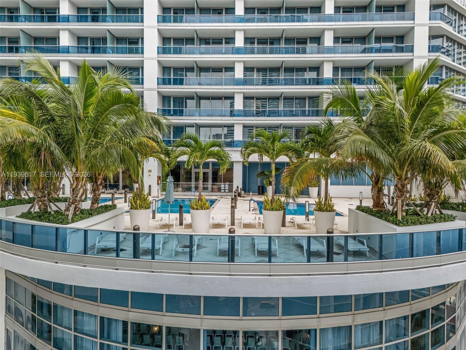 200 Biscayne Boulevard Way 4202, Miami, FL 33131 photo 2