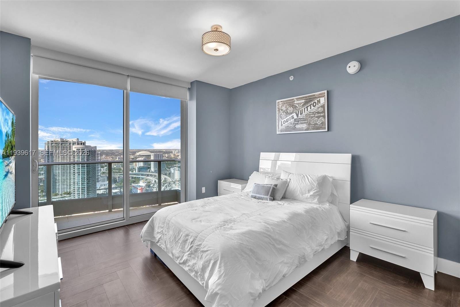 200 Biscayne Boulevard Way 4202, Miami, FL 33131 photo 19