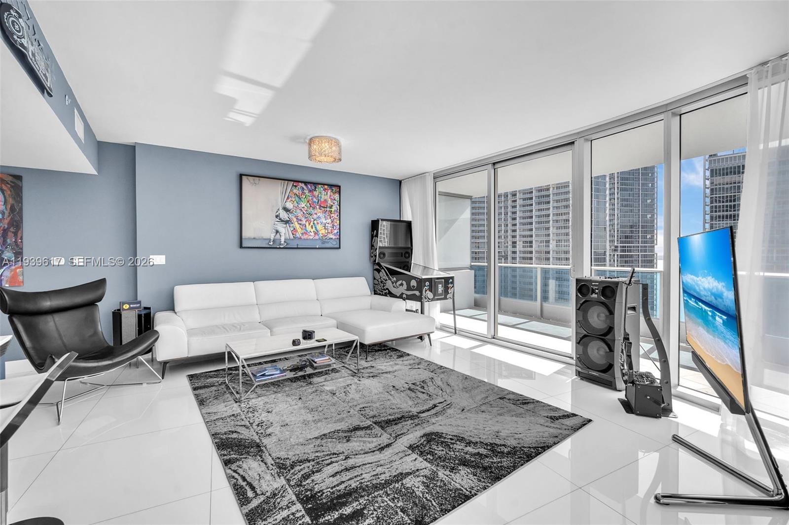 200 Biscayne Boulevard Way 4202, Miami, FL 33131 photo 3