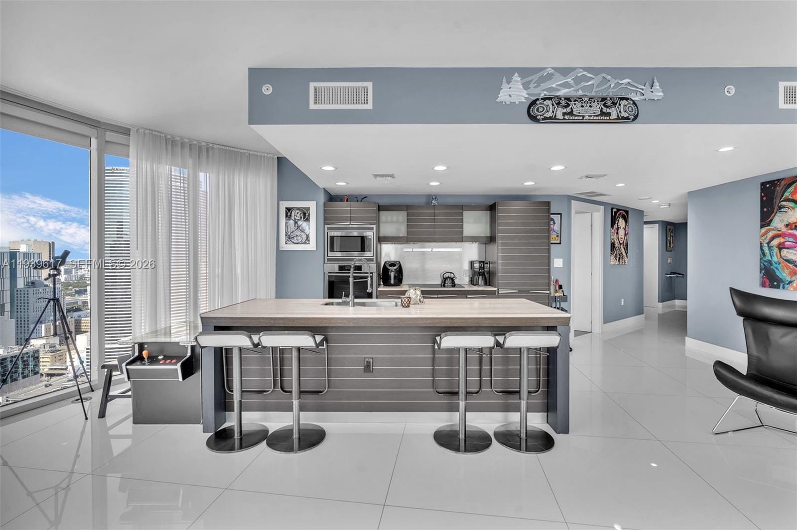 200 Biscayne Boulevard Way 4202, Miami, FL 33131 photo 9