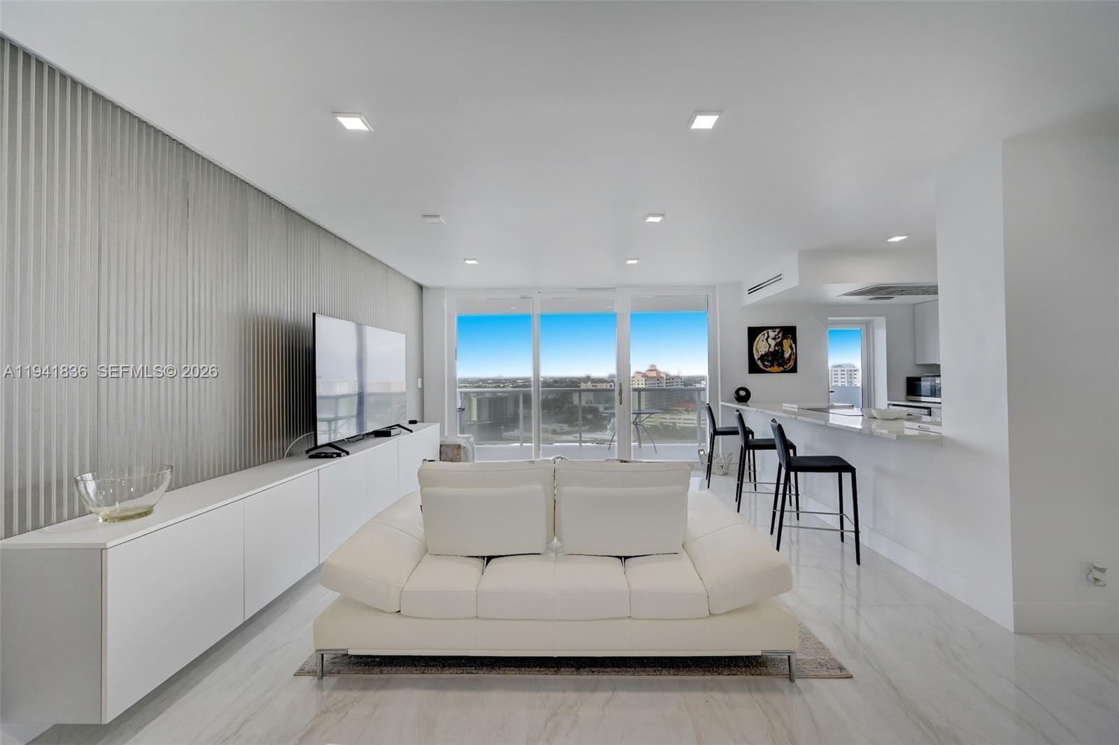 2715 N Ocean Boulevard PH F — photo 5