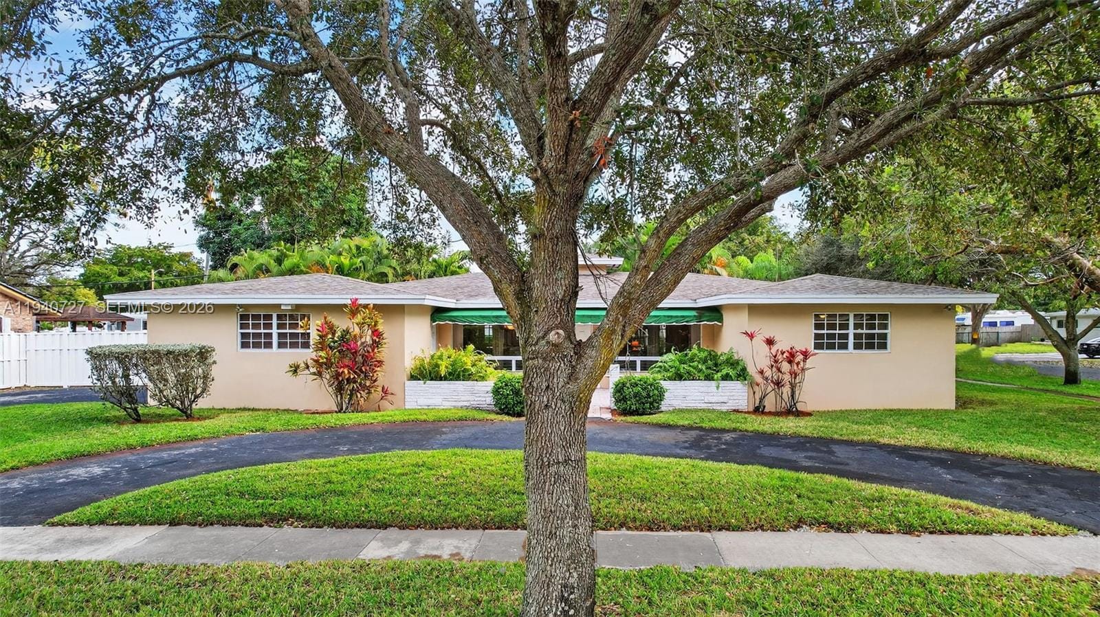 280 SW 63rd Avenue, Plantation, FL 33317 photo 3