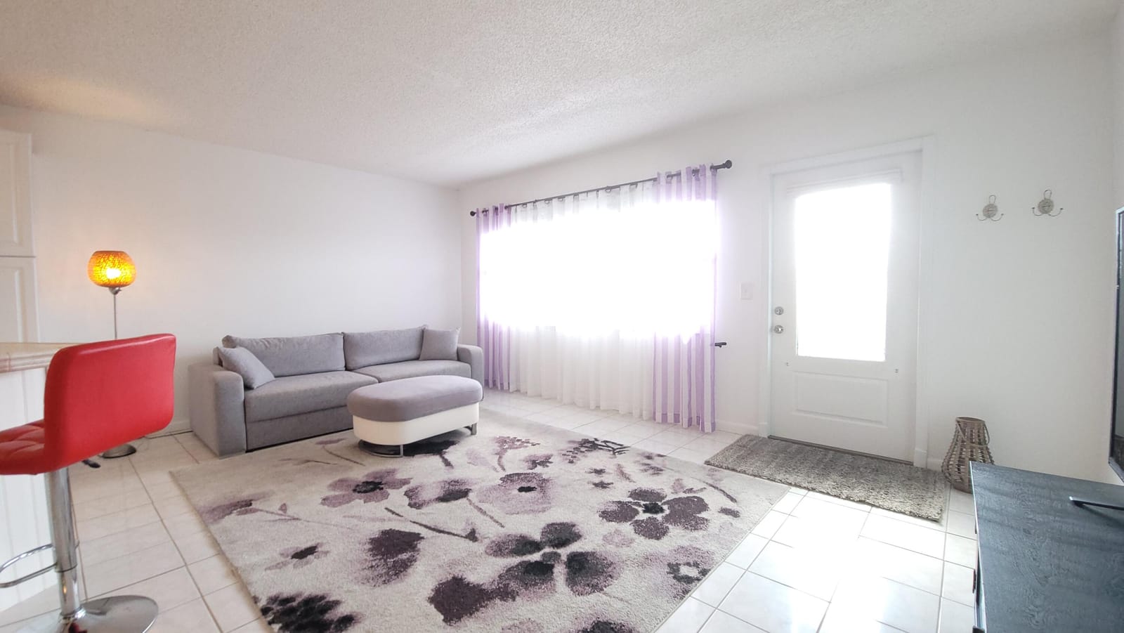 405 Southampton A — photo 3