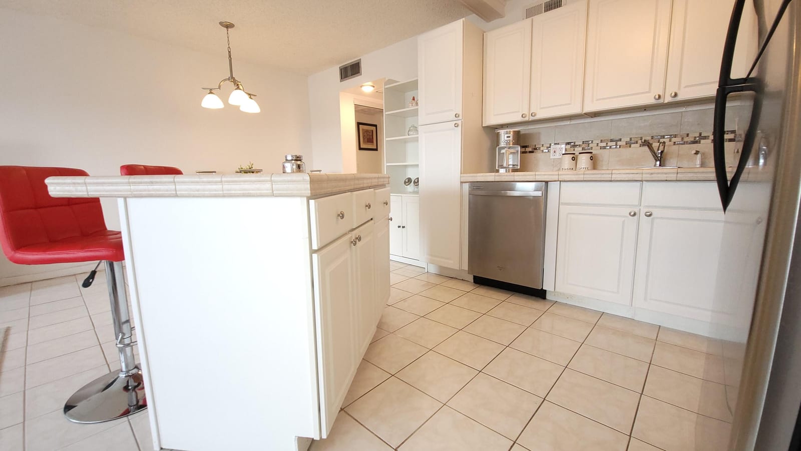 405 Southampton A — photo 6