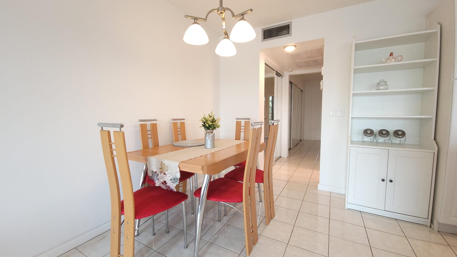 405 Southampton A — photo 7