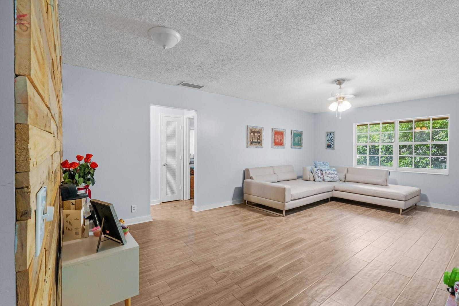 8101 NW 27th Street 4 — photo 11