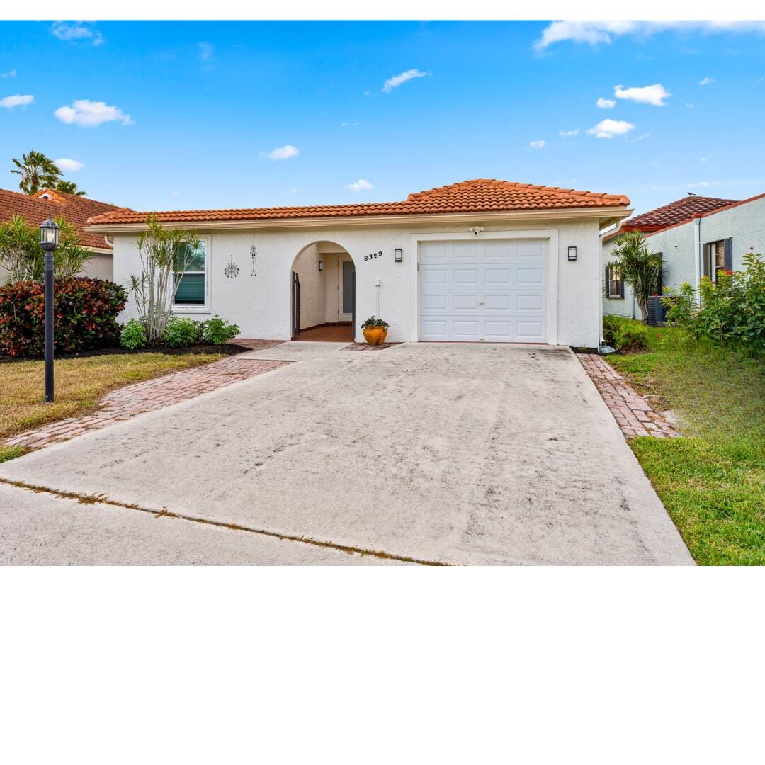 8329 Bonita Isle Drive, Lake Worth, FL 33467