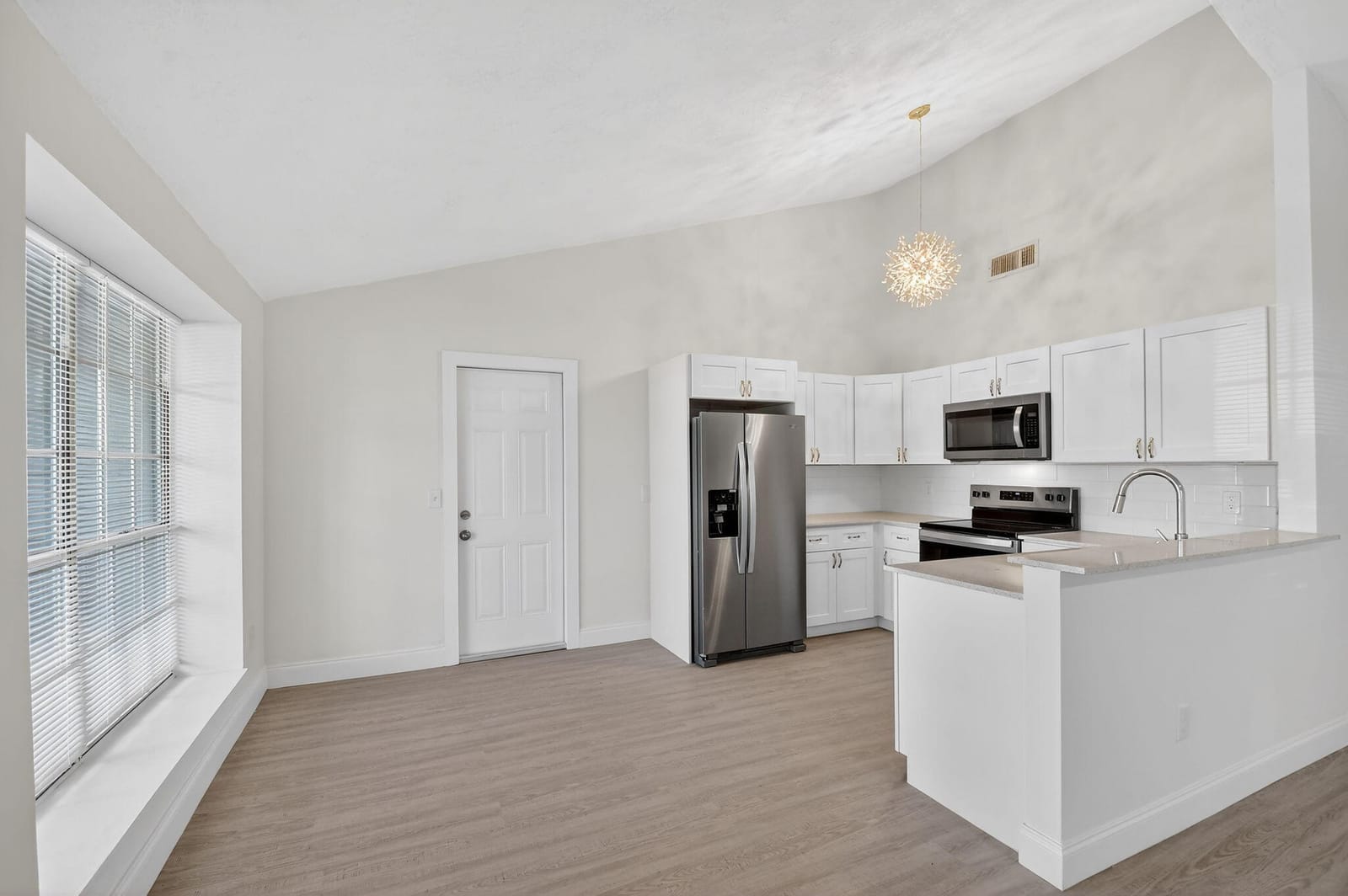 10698 Misty Lane — photo 7