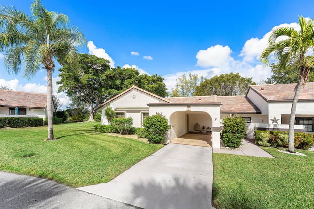 5574 Parkwalk Circle E, sold in Parkwalk, Boynton Beach, FL
