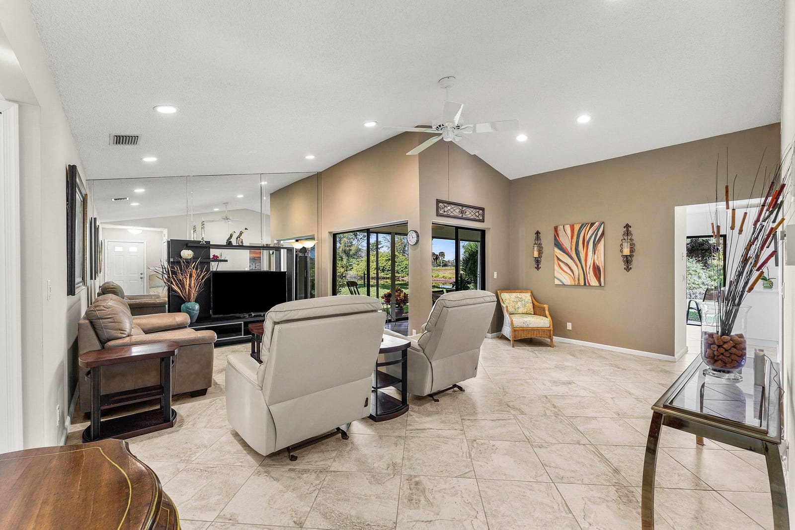 5574 Parkwalk Circle E, Boynton Beach, FL 33472 photo 12