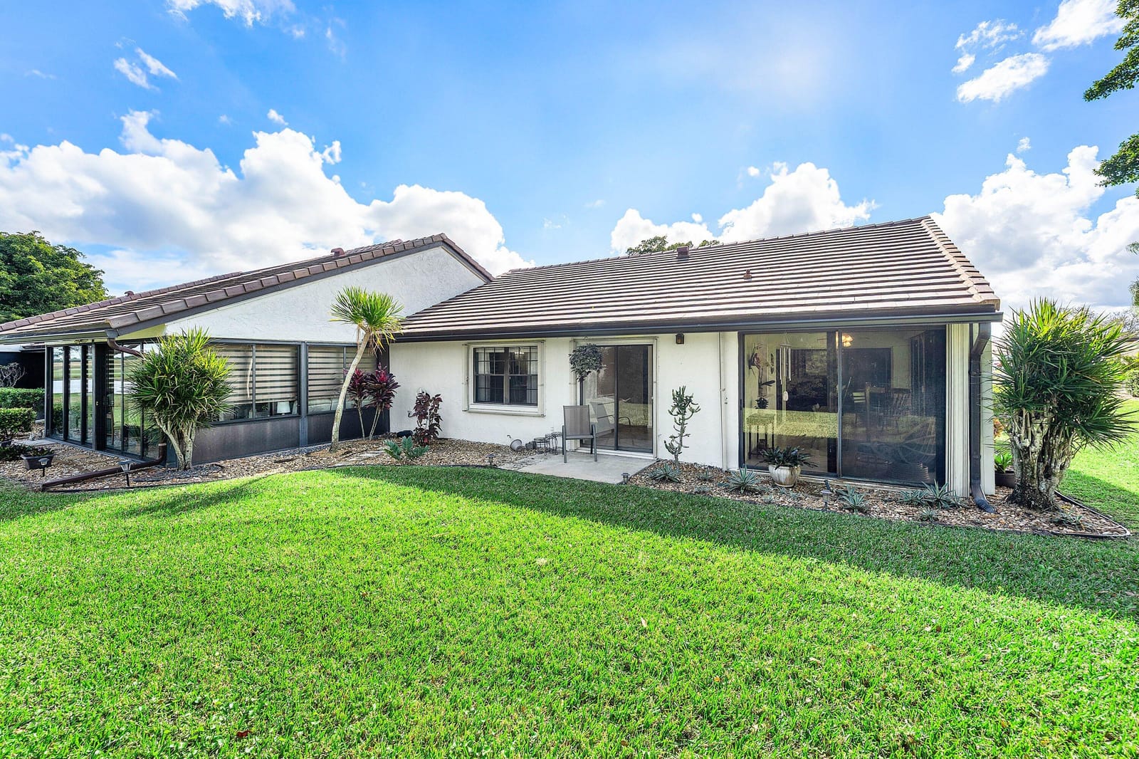 5574 Parkwalk Circle E, Boynton Beach, FL 33472 photo 3