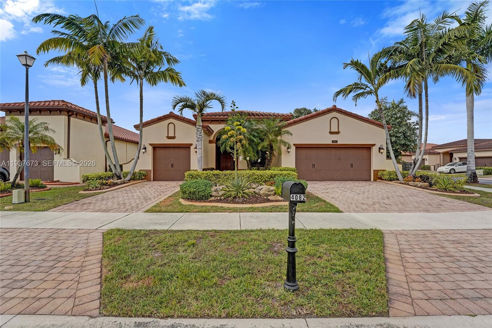 4082 NW 87th Avenue, Cooper City, FL 33024 photo 1