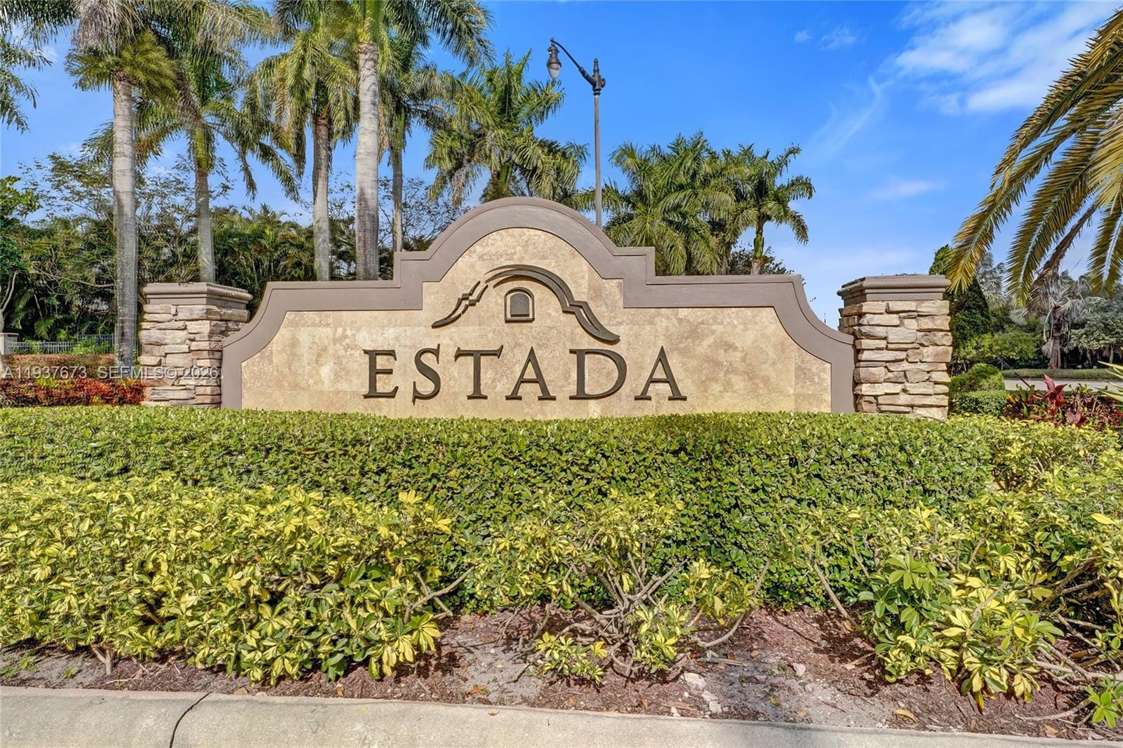 4082 NW 87th Avenue, Cooper City, FL 33024 photo 3