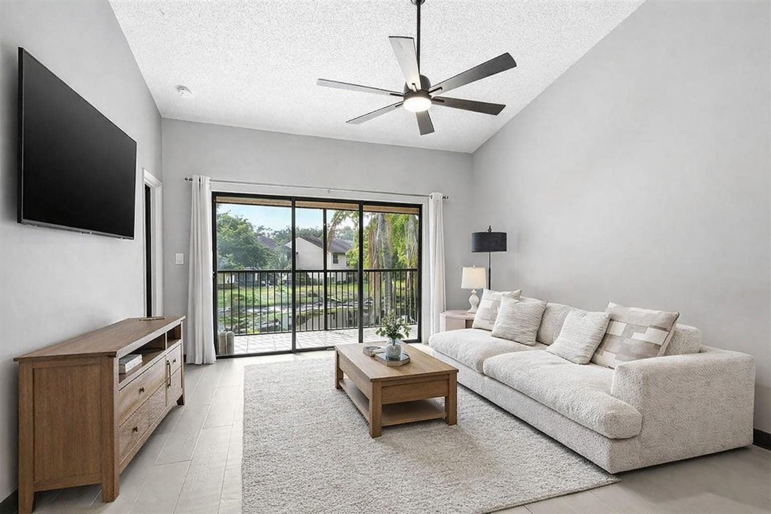 3053 Carambola Circle N Unit 3053 — photo 10