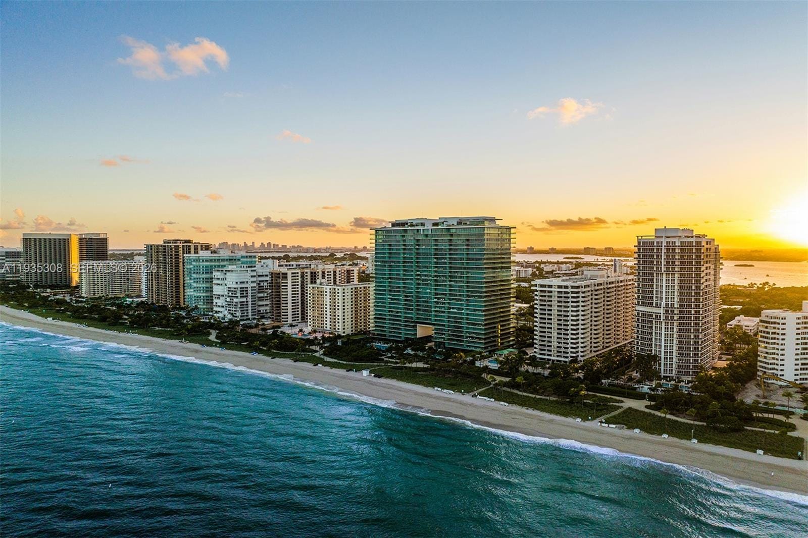 10203 Collins Avenue 1403, Bal Harbour, FL 33154 photo 2