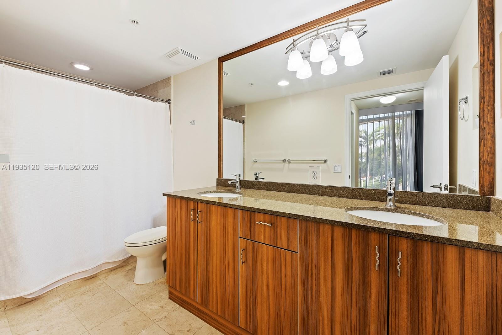 6305 Indian Creek Drive 4D — photo 9