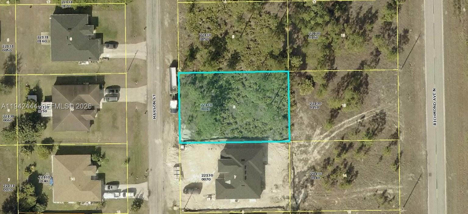 1822 Marson, Lehigh Acres, FL 33972 photo 3