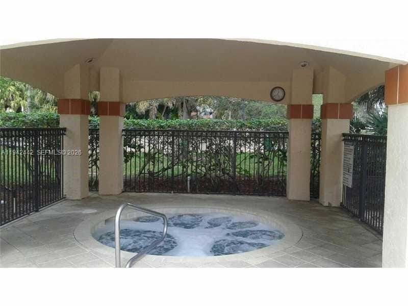 3340 N Pinewalk Drive N 1514, Margate, FL 33063 photo 14