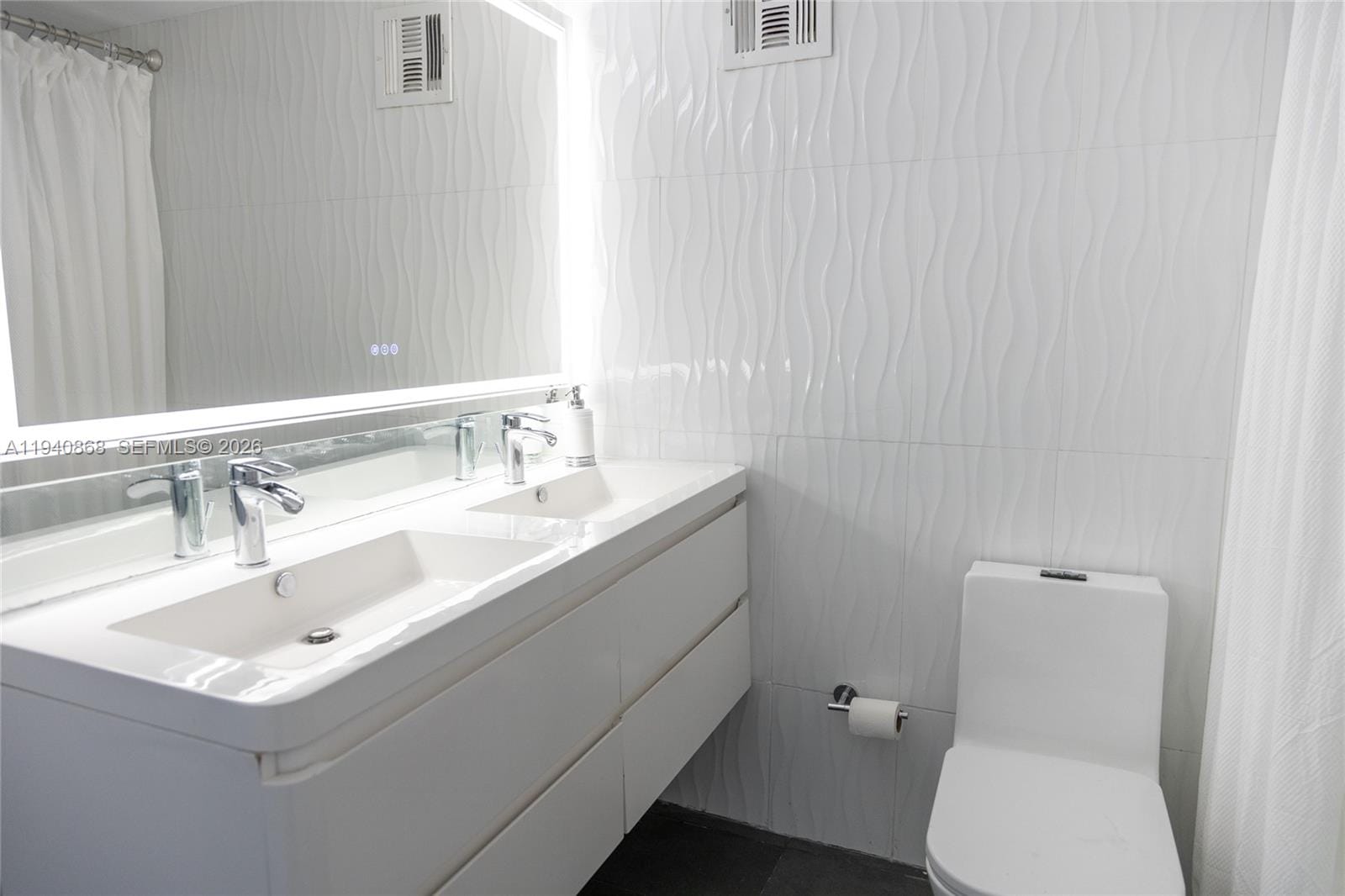 1200 West Avenue 708, Miami Beach, FL 33139 photo 13
