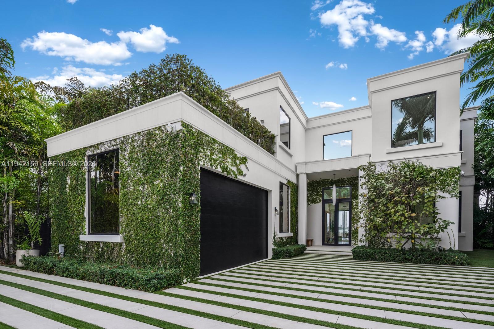 33 E Dilido Drive, Miami Beach, FL 33139, Miami Beach