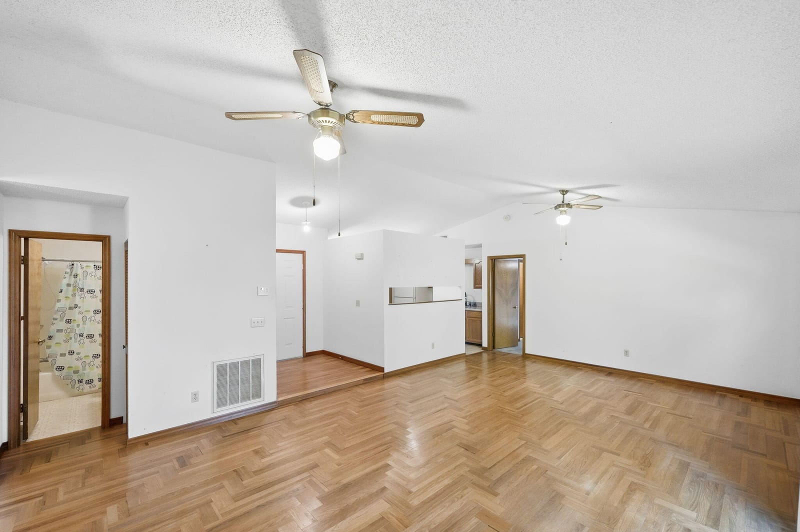 541 SE Faith Terrace — photo 11