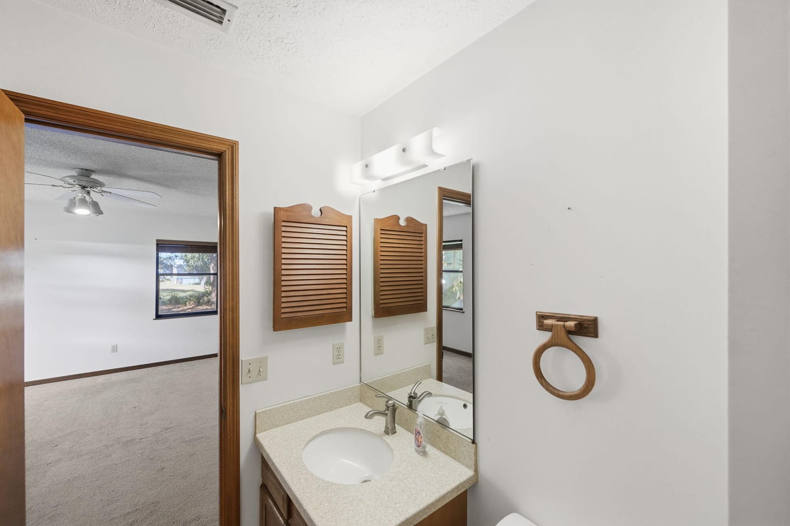 541 SE Faith Terrace, Port St. Lucie, FL 34983 photo 23