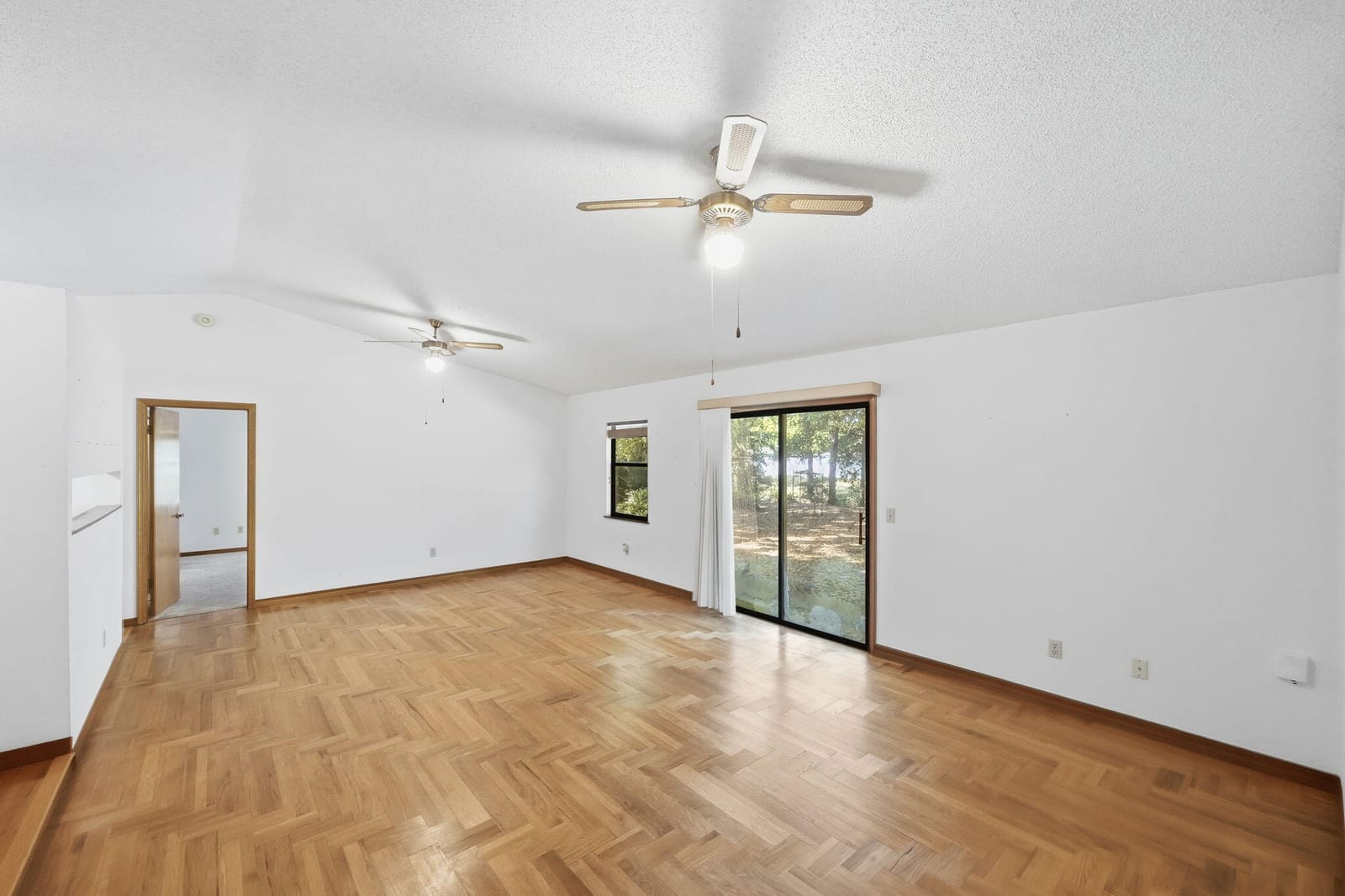 541 SE Faith Terrace — photo 10