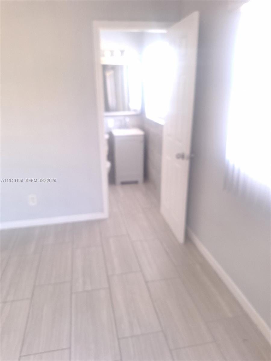 245 E Parkway — photo 6