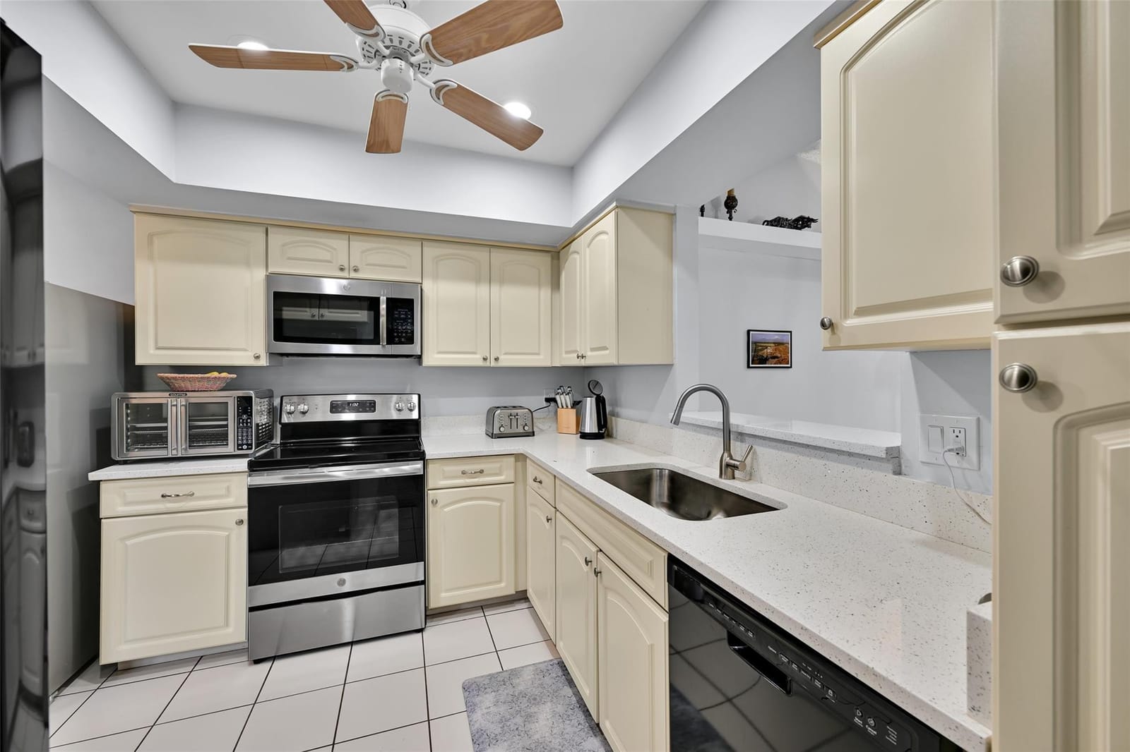 10788 Waterberry Drive — photo 9