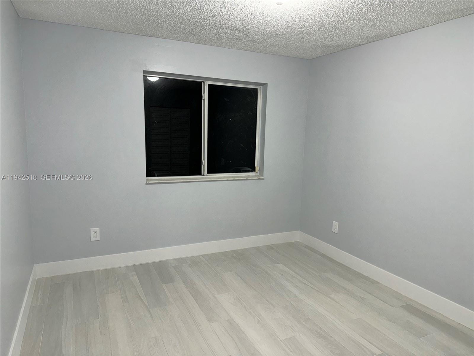 440 S Park Road 4-207 — photo 12