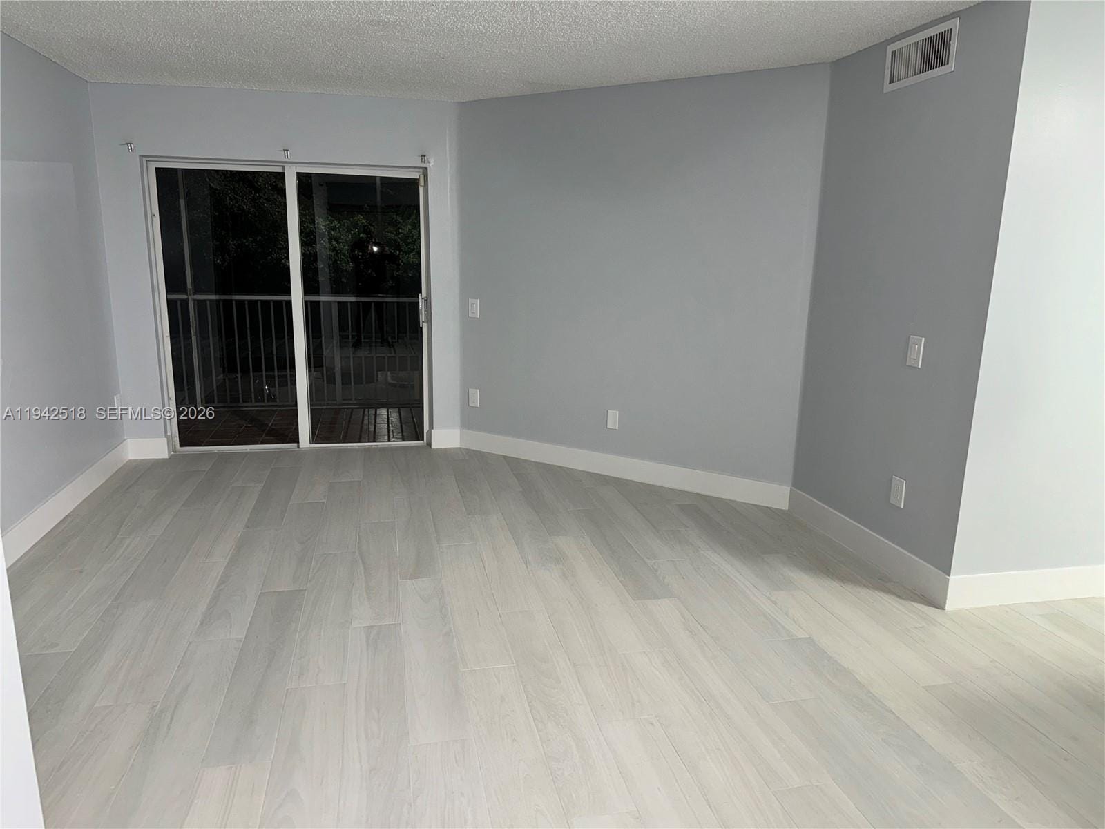440 S Park Road 4-207 — photo 9