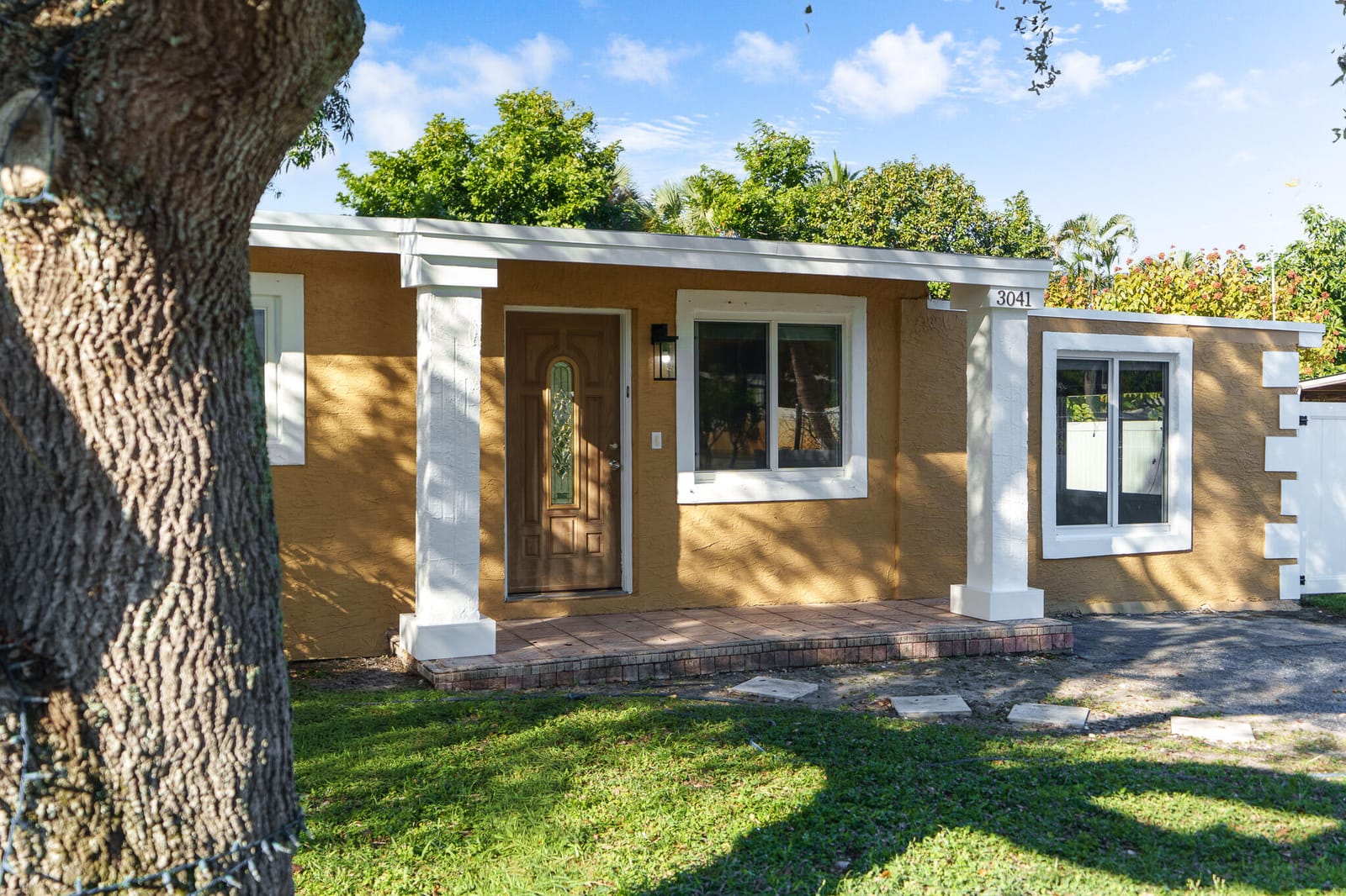 3041 E Palm Drive — photo 4