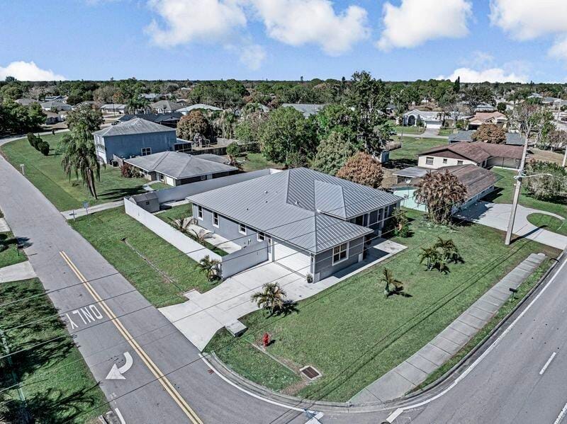 2092 SW Airoso Boulevard — photo 4