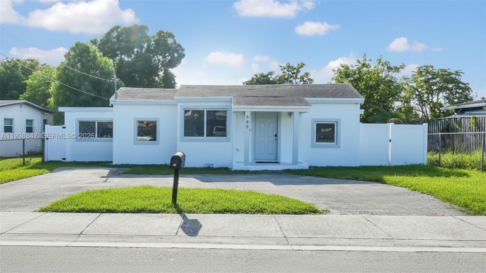 649 NW 24th Avenue, Fort Lauderdale, FL 33311, Fort Lauderdale