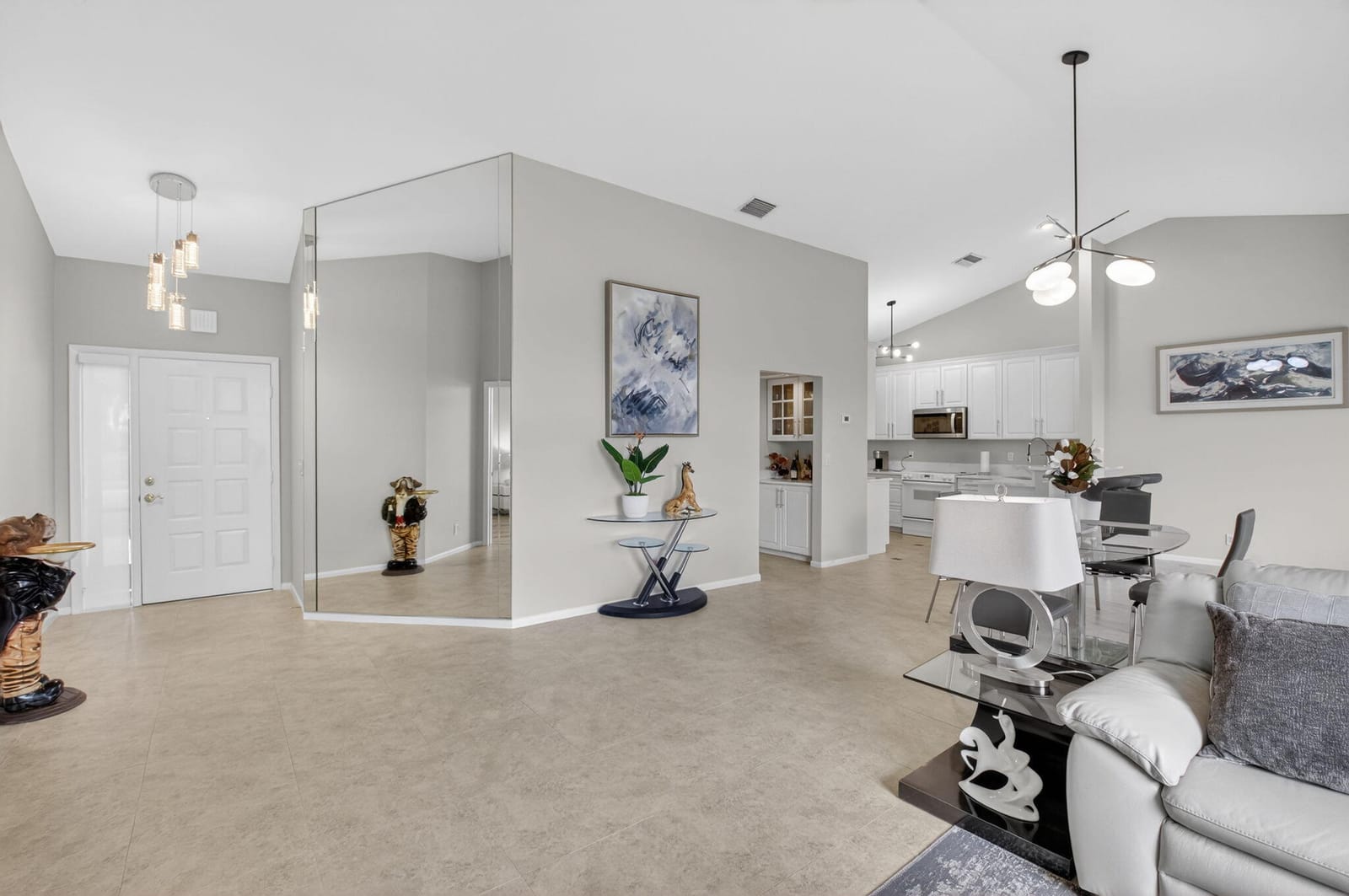 7400 Hearth Stone Avenue — photo 11
