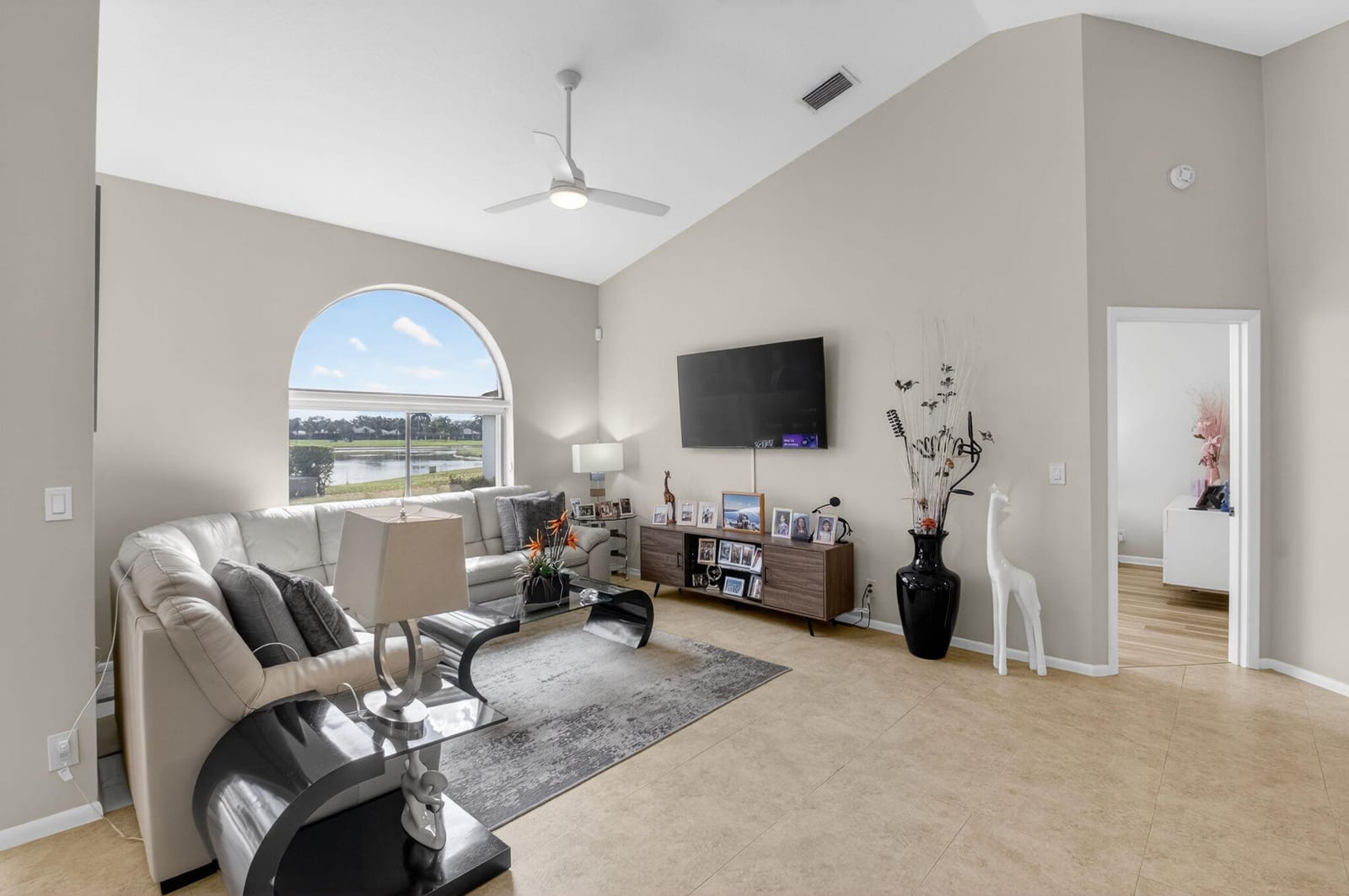7400 Hearth Stone Avenue — photo 7