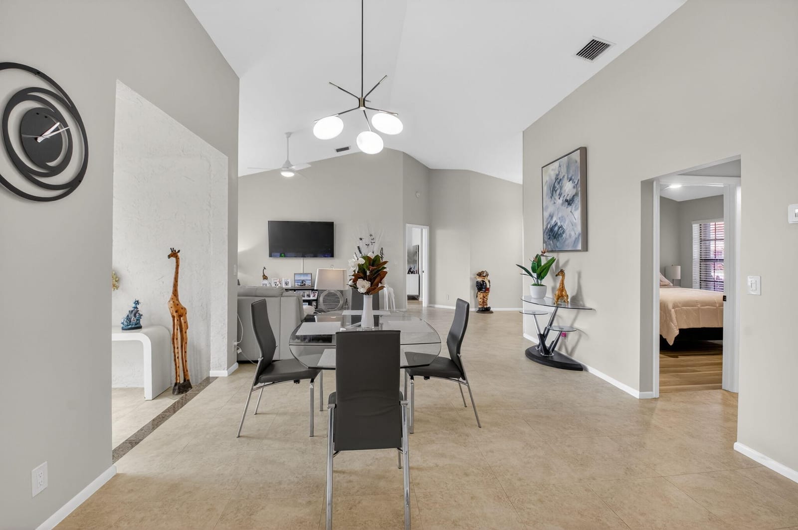 7400 Hearth Stone Avenue — photo 10