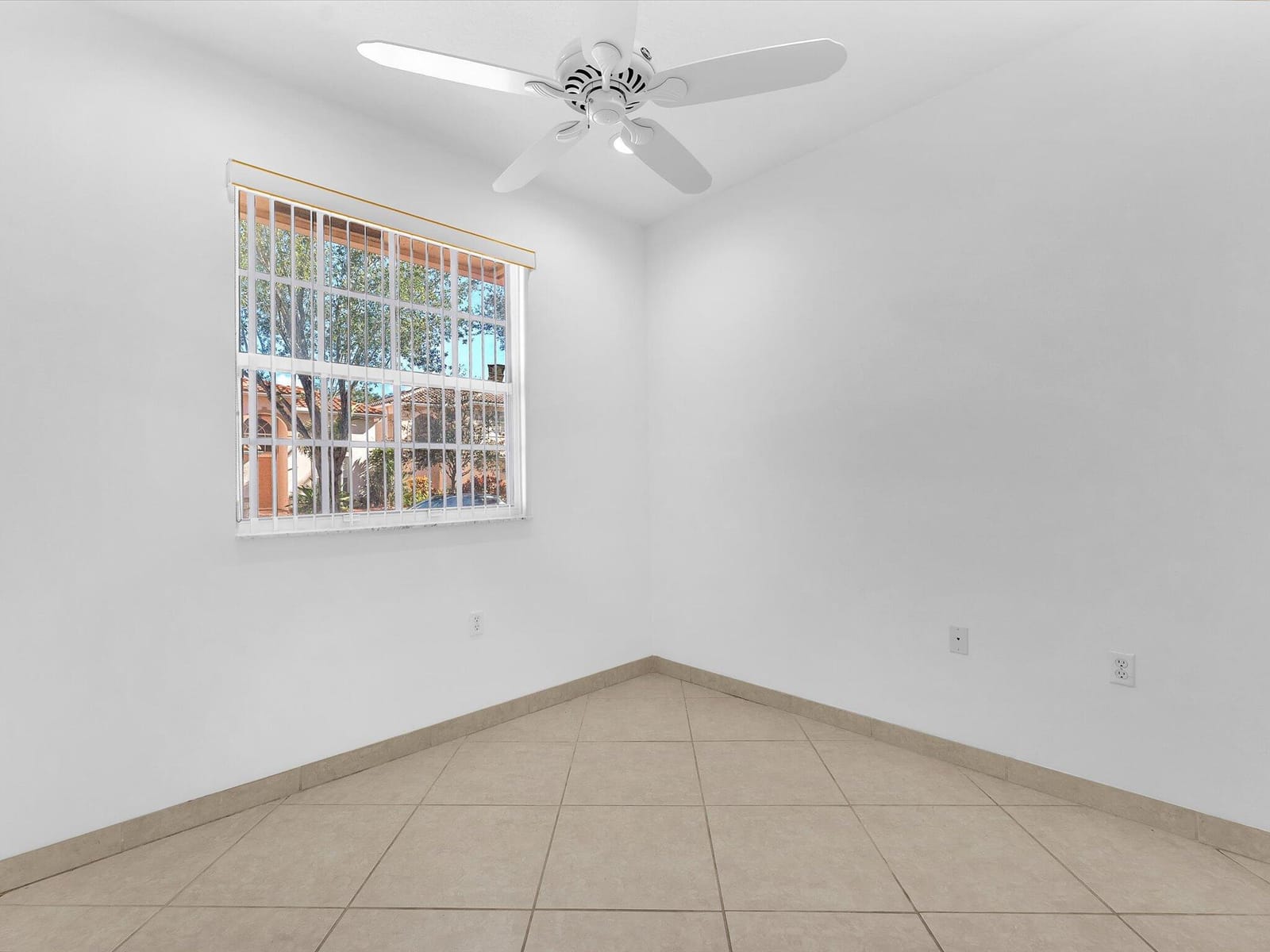 7863 NW 61st Terrace — photo 12