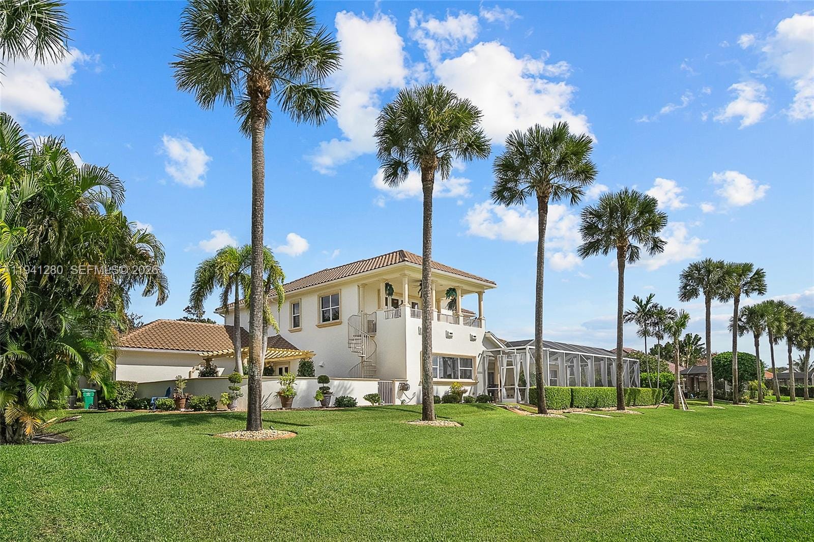 2618 SW River Shore Drive — photo 3