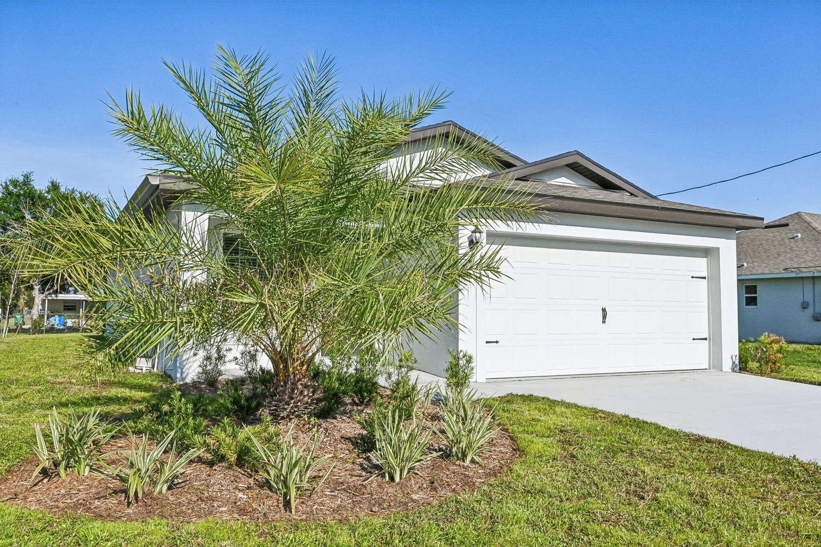5606 Seagrape Drive — photo 3