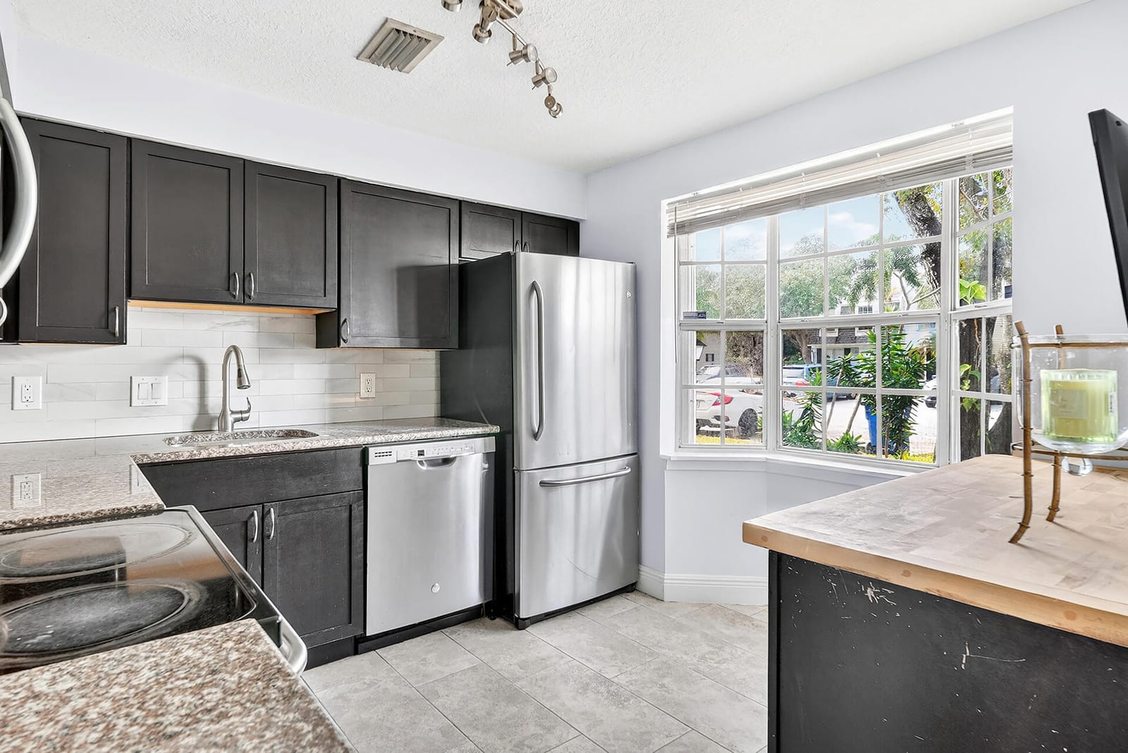 407 Georgian Park Drive — photo 8