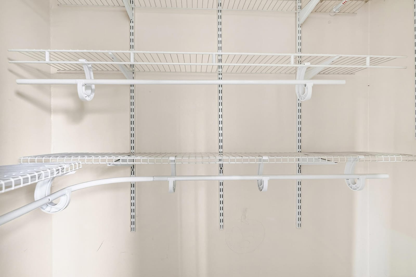 407 Georgian Park Drive — photo 11